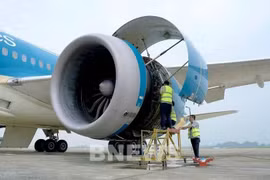 Vietnam Airlines gradually integrates sustainable solutions into regular flight operations. (Photo: Published by VNA) 