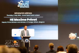 Belgian Deputy Prime Minister Maxime Prévot delivers his address at the 2026 Asia-Pacific Roundtable (APR). (Photo: VNA) 