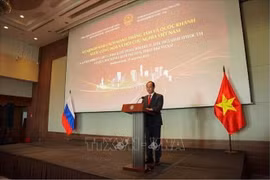 Vietnamese Consul General in Vladivostok Nguyen Viet Kien speaks at the event (Photo: VNA)