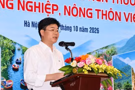 Phuong Dinh Anh, Deputy Chief of the Office of the Central Coordination Office for the National Target Programme, speaks at the event.( VNA)