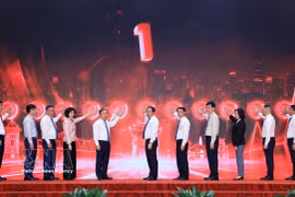Hanoi leaders attend the inauguration and groundbreaking ceremonies for projects. (Photo: VNA)