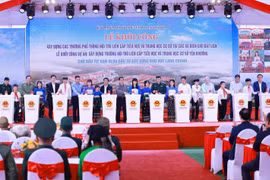 Prime Minister Pham Minh Chinh attends the ground-breaking ceremony for the Yen Khuong Primary and Lower Secondary Boarding School in Thanh Hoa province on November 10, 2025. (Photo: VNA) 