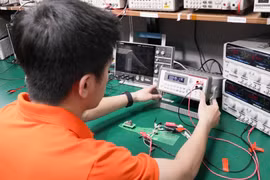 Vietnam is a bright spot in the global electronics supply chain. (Photo: VietnamPlus)