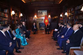Sun Group leaders attend the reception and working meeting between Party General Secretary and President To Lam and Dr. Brendan Nelson, President of Boeing Global and Senior Vice President of The Boeing Company, in New York. 