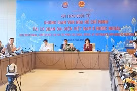 The international seminar on "Ho Chi Minh Cultural Space at Vietnamese Diplomatic Missions Abroad" was held in commemoration of the 135th birth anniversary of President Ho Chi Minh and the 80th founding anniversary of Vietnam’s diplomatic service.(Photo: petrovietnam.petrotimes.vn) 