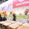 Visitors explore Vietnamese products at WorldFood Moscow 2026. (Photo: VNA)