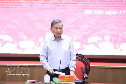 General Secretary of the Communist Party of Vietnam Central Committee and President To Lam speaks at the meeting held in Hanoi on September 17 to adopt a draft report on the results of the third inspection and supervision round of the Hanoi Party Committee’s Standing Board. (Photo: VNA)