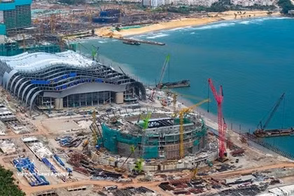 Construction of the conference centre for the APEC Economic Leaders’ Week in 2027. (Photo: VNA)