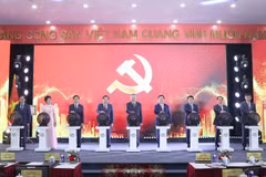 General Secretary To Lam attends launch of 14th National Party Congress official website