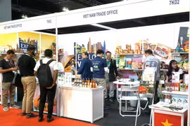 Booth of the Vietnam Trade Office in Malaysia at the 2024 International Halal Exhibition. (Photo: VNA)