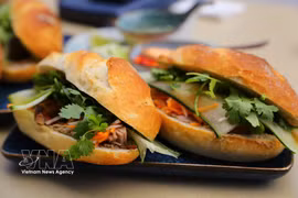 Loved for its fresh ingredients and balanced flavours, banh mi remains one of Vietnam's most popular dishes among international visitors. (Photo: VNA)