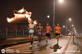 The fifth VnExpress Marathon Hue 2025 is among activities held within the framework of Visit Vietnam Year – Hue 2025. (Photo: Vnexpress)