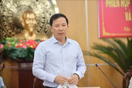 Chairman of the Tay Ninh provincial People’s Committee Nguyen Van Ut speaks at a recent meeting to review the socio-economic situation in the first half of 2025 and set tasks for the remaining months. (Photo: VNA)