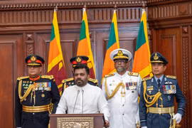 President of Sri Lanka Anura Kumara Dissanayake takes the oath of office in Colombo, September 23, 2024. (Photo: AA/VNA)