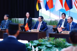 Prime Minister Pham Minh Chinh (centre) speaks at ASEAN Leaders' Interface with ASEAN Youth on May 26. (Photo: VNA)