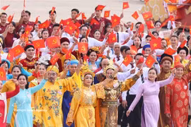 Artists take part in the National Day (September 2) anniversary celebration last year (Photo: VNA)