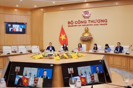 Deputy Minister of Industry and Trade Phan Thi Thang holds an online meeting with Argentina’s Secretary of International Economic Relations. (Photo: Ministry of Industry and Trade)