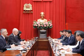 The working session between Minister of Public Security Gen. Luong Tam Quang and Prof. Graham Carr, Concordia University's President and Vice-Chancellor, in Hanoi on October 5, 2026 (Photo: VNA)