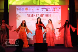 A musical performance at the opening of Nexus Camp 2026 in Rome, Italy, on August 28 (Photo: VNA)