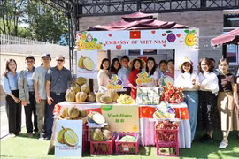 Durian booth of the Vietnamese Embassy in Beijing (Photo: VNA)
