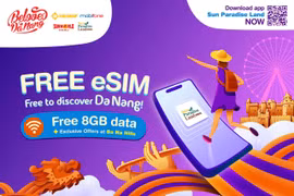 International visitors will receive a free eSIM upon arrival in Da Nang, along with many attractive offers. (Photo: Sun Group)
