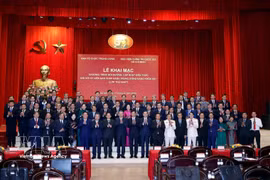 Top leader attends opening of knowledge update programme for 14th Party Central Committee members