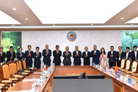 Officials of the Vietnamese Ministry of Finance and the Japan International Cooperation Agency (JICA) at the meeting in Hanoi (Photo: Ministry of Finance)