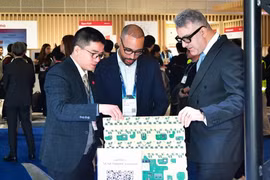 In addition to testing 5G, Viettel High Tech is actively seeking opportunities to expand its network infrastructure solution portfolio in the Middle East. (Photo: VNA)
