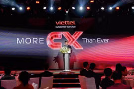 Do Minh Phuong, Deputy General Director of Viettel Group addresses the launching ceremony of Viettel Customer Service Co., Ltd (Photo: Viettel)