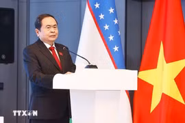 NA Chairman Tran Thanh Man speaks at the dialogue. (Photo: VNA)