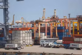 Containers are transported at the Laem Chabang deep-sea port in Chon Buri province in April 2024. (Photo: bangkokpost.com)