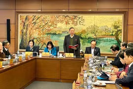 Party General Secretary To Lam addresses the discussion (Photo: VNA)