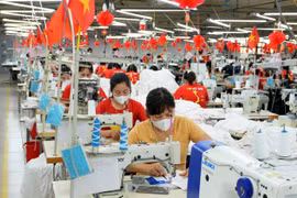 At an apparel factory in Bac Ninh province (Photo: VNA)
