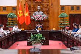 PM Pham Minh Chinh chairs the meeting with permanent Government members and representatives from ministries and agencies on September 12. (Photo: VNA)