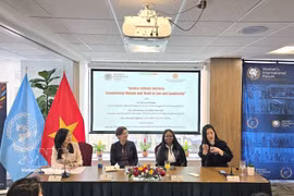 Speakers at the dialogue. (Photo: VNA)