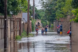 A flood-affected area in Maputo province, Mozambique on January 12. (Photo: THX/VNA)