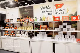 The Vietnamese stall at a food fair in Hong Kong (China). (Photo: VNA)
