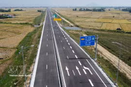 The North-South Expressway (Eastern section) project in Dak Lak province has been completed (Photo: VNA)