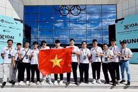 Vietnam grabs two gold, one silver and four bronze medals at the third International Olympiad in Artificial Intelligence. (Photo published by VNA)