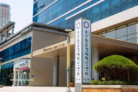 At the BCEC headquarters (Photo: VNA)
