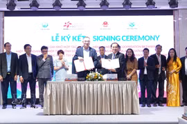 Vinh Long Business Association and HKBAV sign a MoU on cooperation (Photo: VNA)