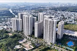 An apartment complex in Long Binh ward, Ho Chi Minh City. (Photo: VNA)