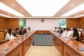 At the working session (Photo: thoibaotaichinhvietnam.vn)