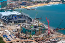 Construction of the Convention Centre for the 2027 APEC Economic Leader's Meeting is underway. (Photo published by VNA)