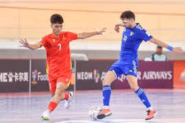 Vietnam’s national futsal team enjoys an emotional opening match at the AFC Futsal Asian Cup 2026, coming from behind to defeat Kuwait 5–4. (Photo: Vietnam Football Federation)