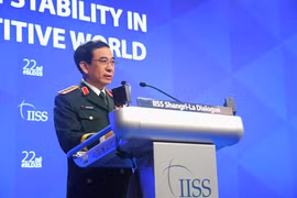 Vice Secretary of the Central Military Commission and Minister of National Defence Gen. Phan Van Giang speaks at the event (Photo: VNA)