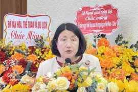 Chilean Ambassador to Vietnam Nasly Bernal Prado speaks at the friendship meeting marking the 55th anniversary of bilateral diplomatic ties on March 25. (Photo: VNA)