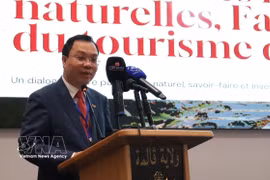 Vietnamese Ambassador to Algeria Vu Duy Long speaks at the forum on thermal tourism in Guelma city on October 26, 2026. (Photo: VNA)