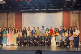 Participants at the opening ceremony of the VIETLEAD 2026 – Vietnamese Leadership in Europe” programme in Paris on May 9. (Photo: VNA)