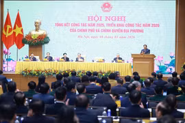 Overview of the January 8 conference reviewing the Government and localities’ 2025 performance and launching 2026 tasks (Photo: VNA)